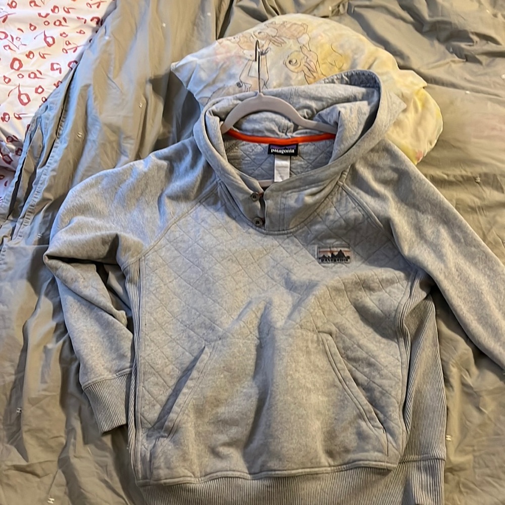 Patagonia hoodie